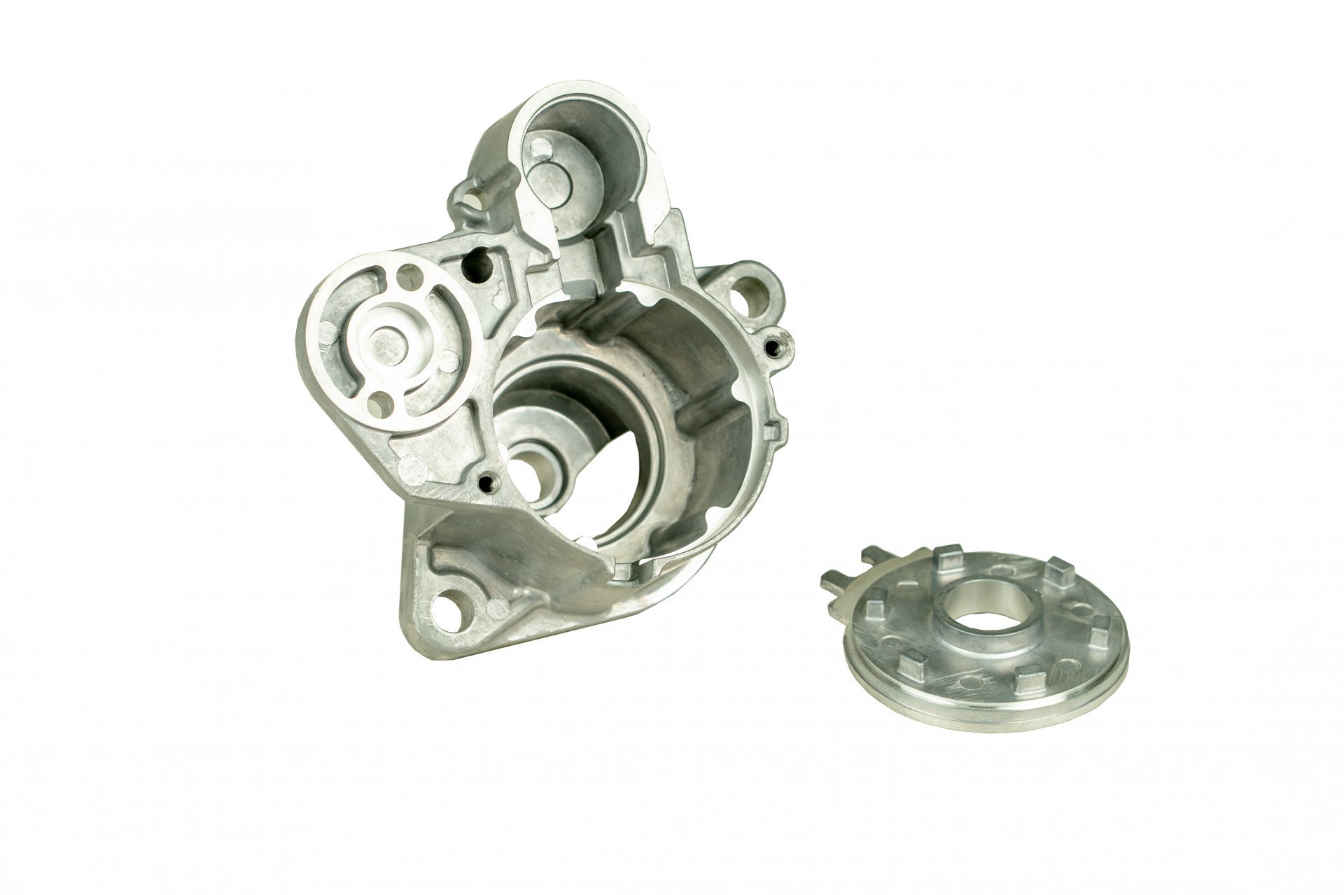 Start/stop device gearbox housing